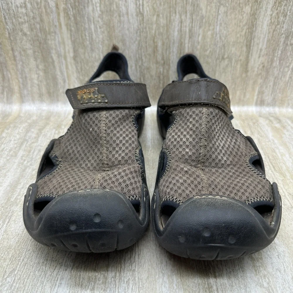 CROCS 15041 Brown SwiftWater Mesh Fisherman Deck Sandals Water Shoes Men's Sz 10